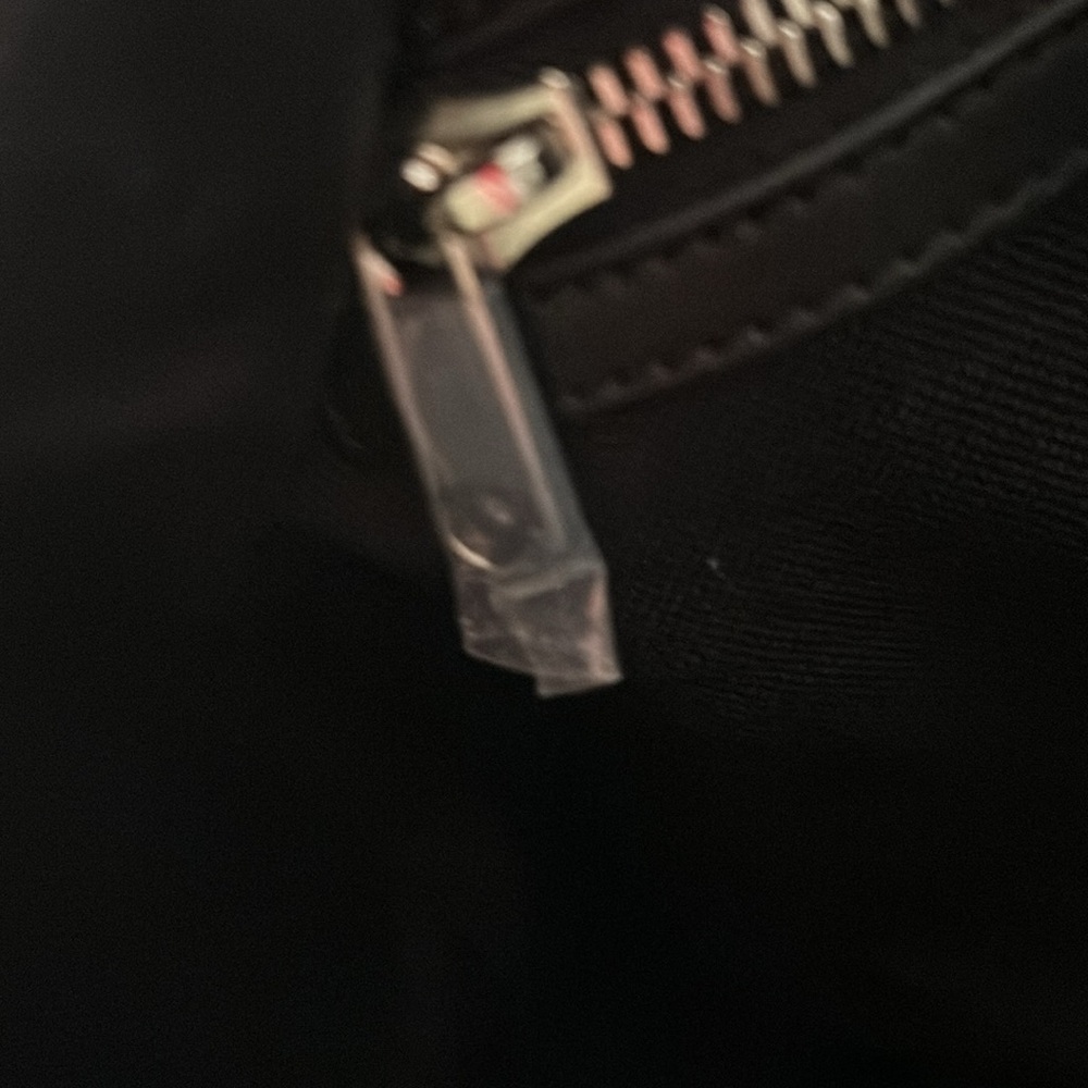 Gucci Black Duffel Bag - Picture 6 of 7
